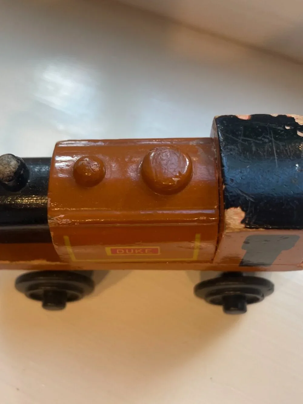 LOT of SIX hard-to-find Thomas Wooden Trains